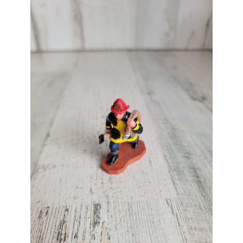 Lemax firefighter axe hose Village‎ accessory